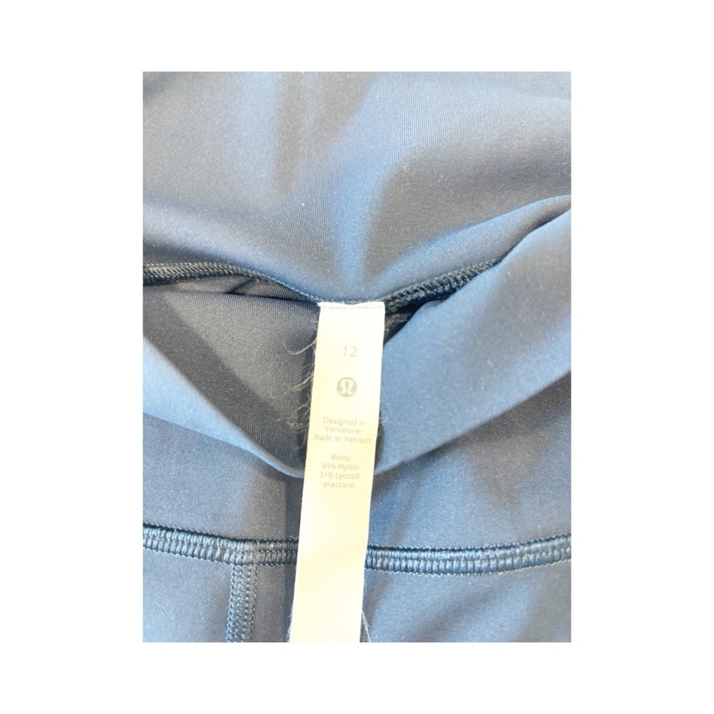 Women’s Navy Leggings.  Size 12 CA35801 RN 106259 - Picture 4 of 4